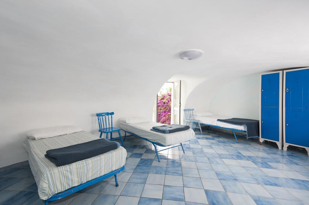 Ring Hostel Forio  Room photo